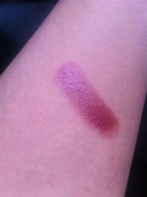 Juice Beauty conditioning lip color fig swatch